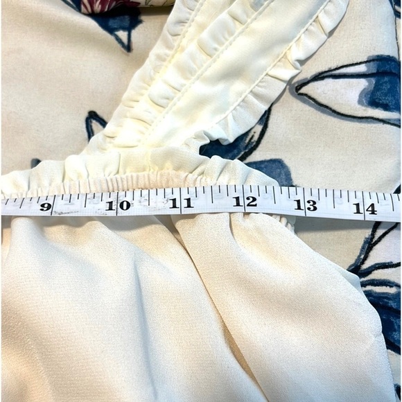 Andre’e by Unit,Tiered Soft Pale-Pink Layers,Gorgeous Piece,Excellent Con,Size S - Picture 4 of 8